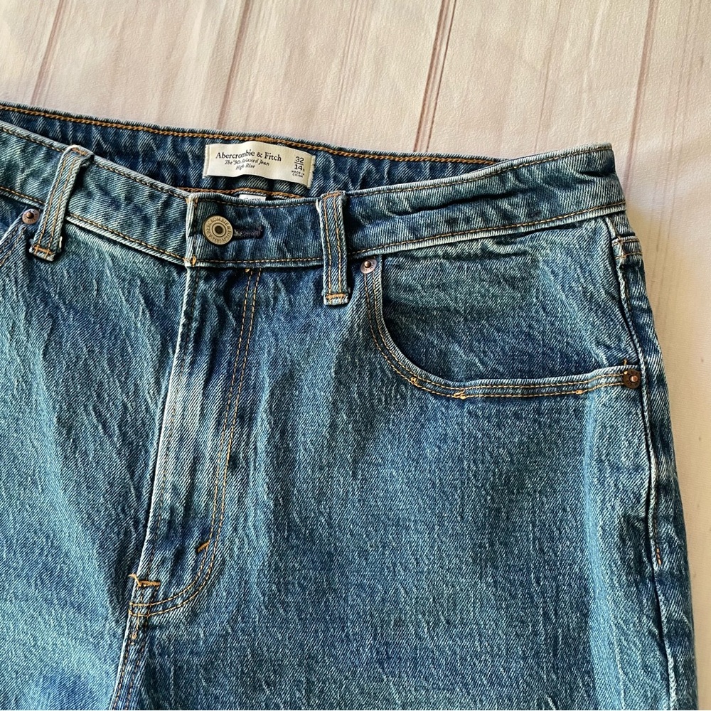 Abercrombie & Fitch The 90s Relaxed Jeans Women’s 32 | 14 R High Rise Curve Love - Picture 6 of 15